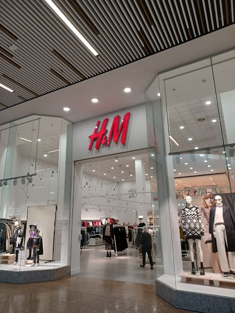 H&M