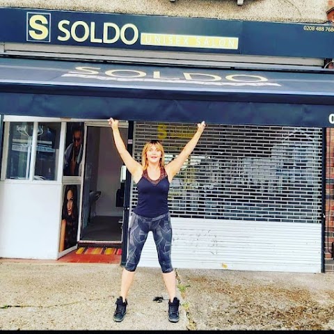 Soldo Unisex Salon