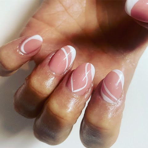 Frost Nails & Beauty