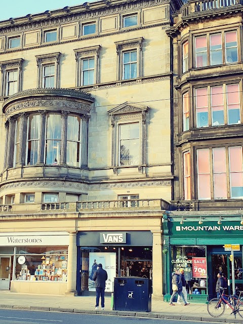 VANS Store Edinburgh