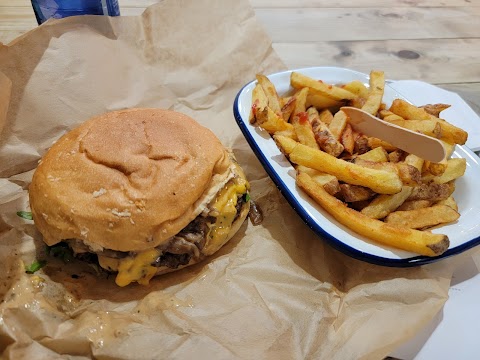 Tribal Burger - (Botanic Avenue)