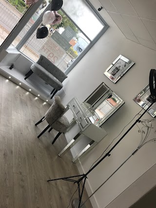 Georgina Chambers Hair & Beauty Studio