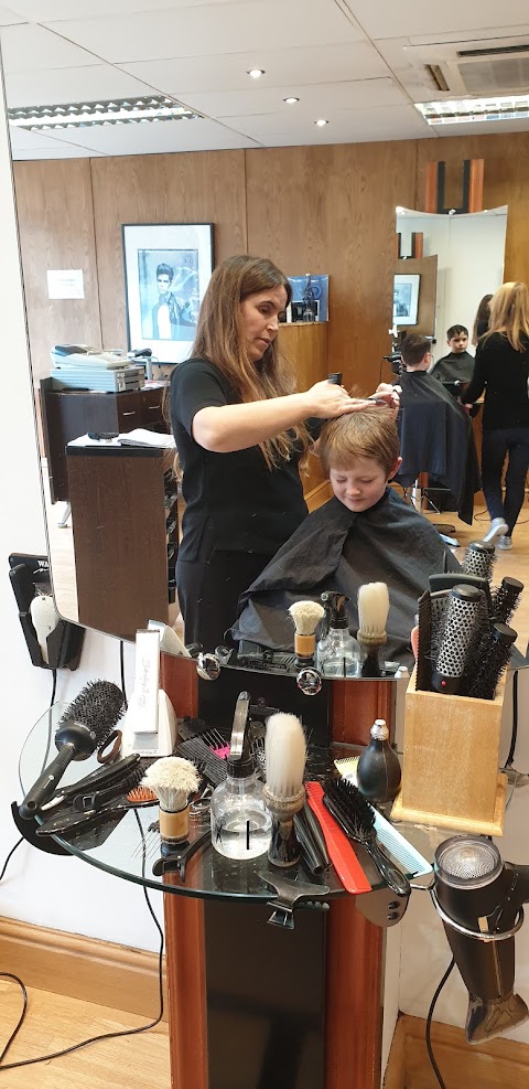 Steve's Hairdressers