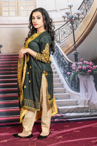 Areeba's Couture