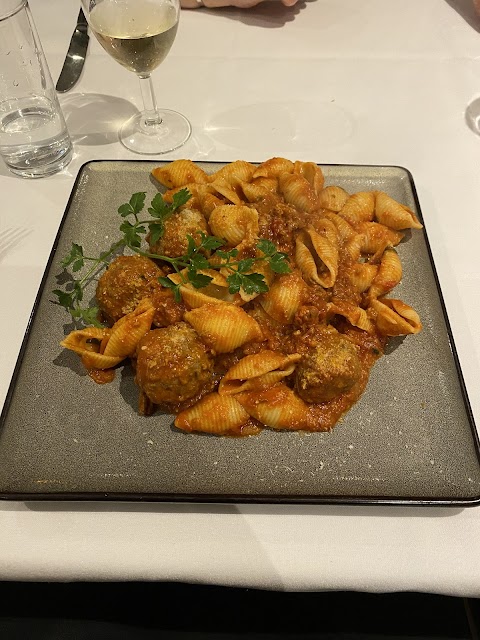 La Foglia - Italian Restaurant
