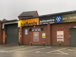 Halfords Autocentre Manchester (Northenden)