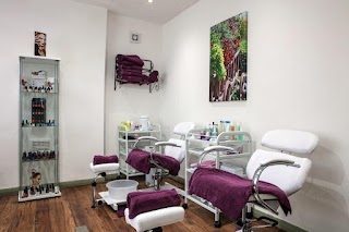 Preen Hair and Beauty Clinic