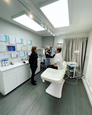 Lena Shackell Semi-Permanent Makeup & Aesthetics Bath