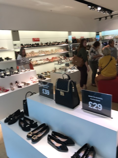 Kurt Geiger Portsmouth Outlet