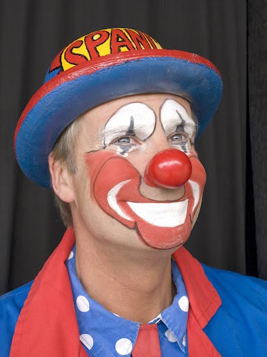 Spangles The Clown. Children's Entertainer, Devon