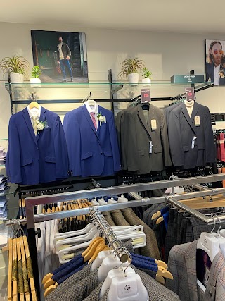 Suit Direct Lakeside