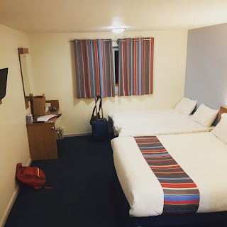 Travelodge Huddersfield