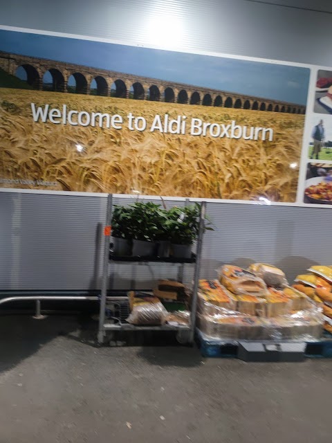 Aldi, Broxburn