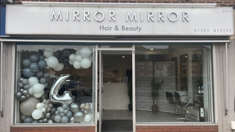 Mirror Mirror Hair & Beauty Findon