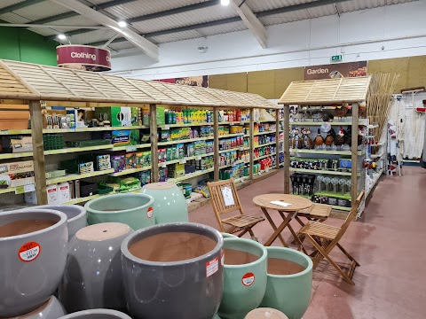 Mole Country Stores - Romsey