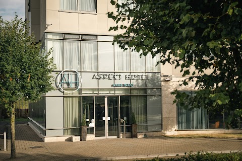 Aspect Hotel Park West