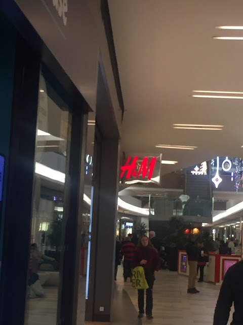 H&M