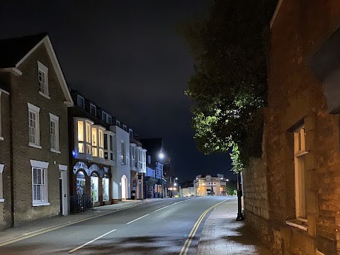 Treasured Oaks - Knole Park Apartments