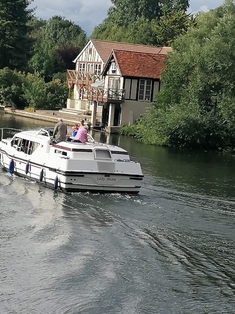 Henley River Boats