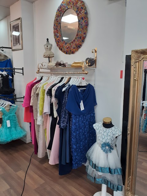 Anneka's Boutique