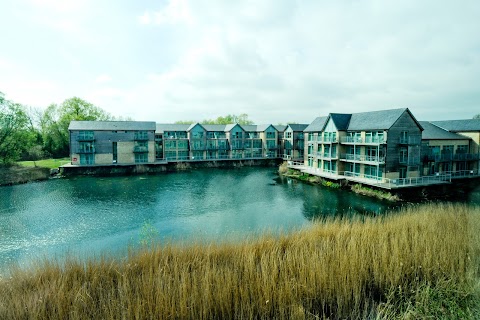 De Vere Cotswold Water Park