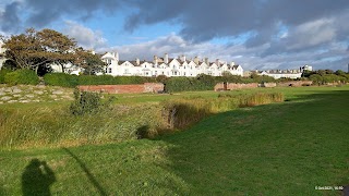 Beach Lawn