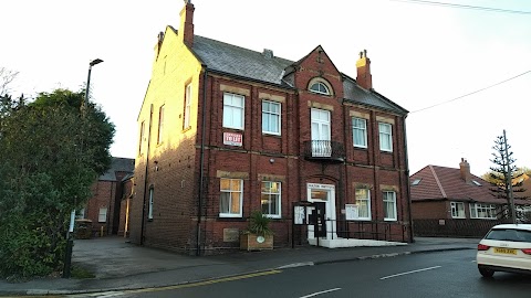 Oulton Institute