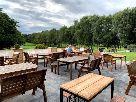 The Lodge Bar & Grill - Sutton Golf Course