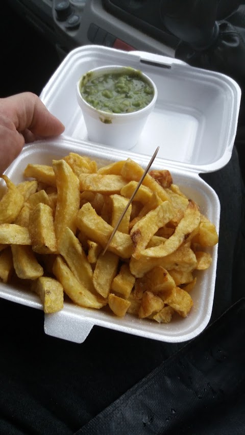 Finedon's Finest Fish and Chips