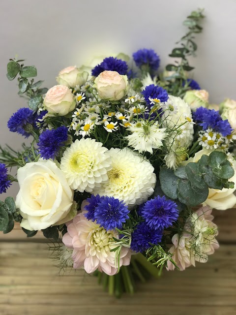 Bloomsky Flowers , Wedding & Event Florist