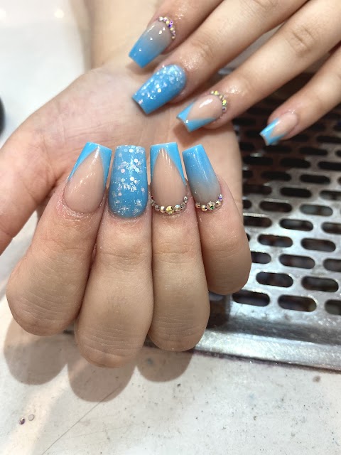 Top Nails