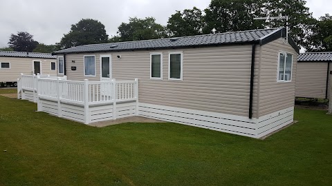 Lamb Cottage Caravan Park