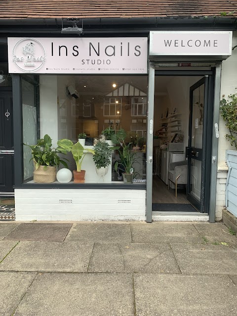 Ins nails studio