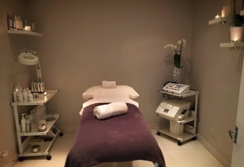 Rejuven8 Beauty Clinic