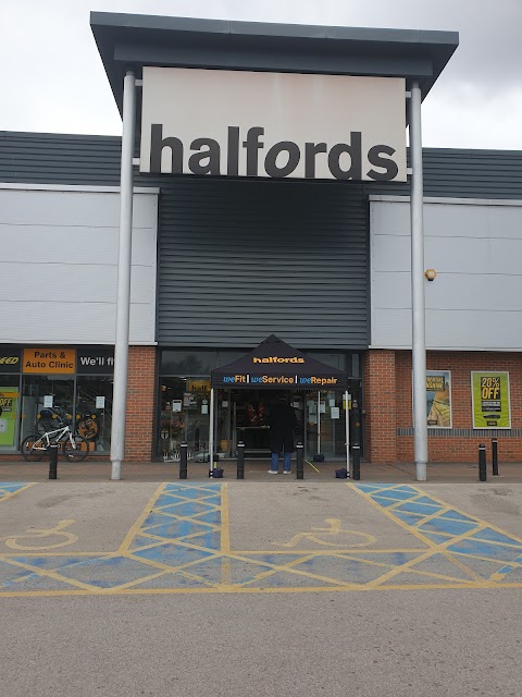 Halfords - Bromborough