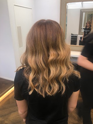 65 Walton London Salon (Hair Extensions & Balayage)