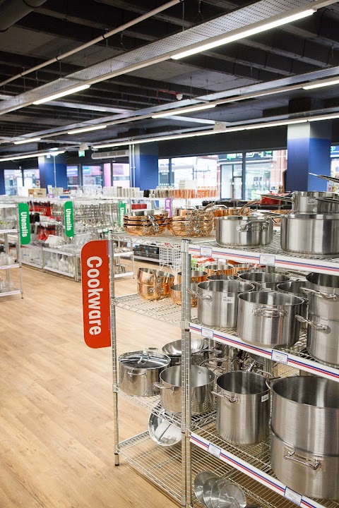 Nisbets Catering Equipment Reading Store