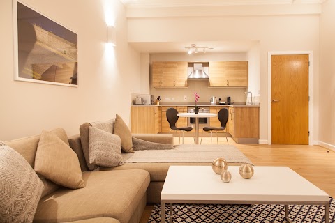 PREMIER SUITES PLUS - Serviced Apartments Glasgow George Square