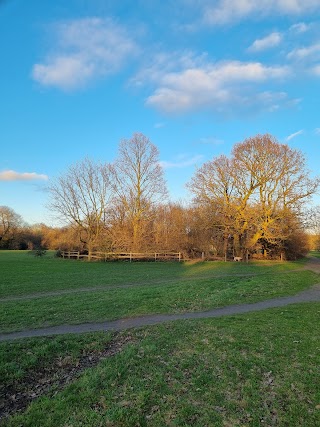 Tooting Bec Athletics Track & Gym