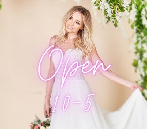 WED4LESS OUTLET ROTHERHAM | Wedding Dress & Bridesmaid Dress Outlet Rotherham