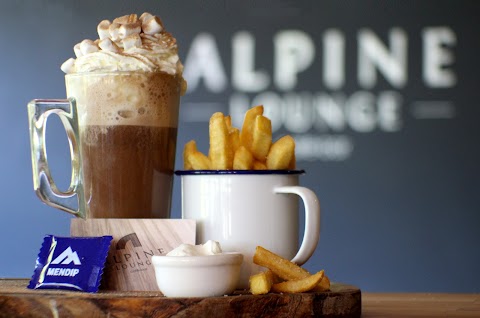 Alpine Lounge