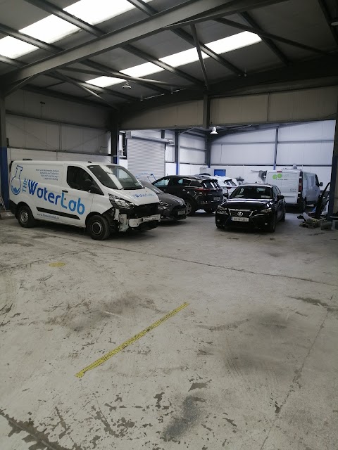 Elliott's Garage & Accident Repair Centre