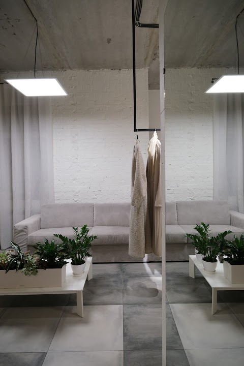 PRZHONSKAYA showroom