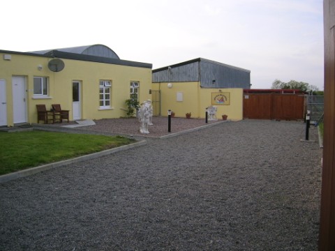 Happyhounds Dog Boarding Kennels