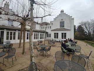 Pembroke Lodge Refreshments