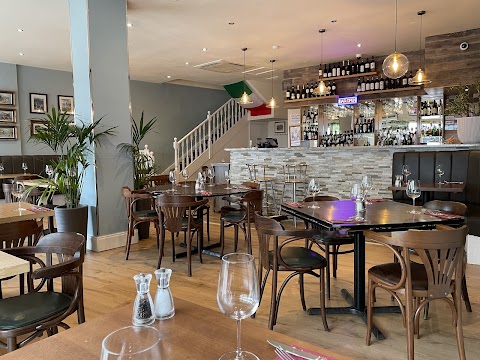 Malia Italian Restaurant Bury