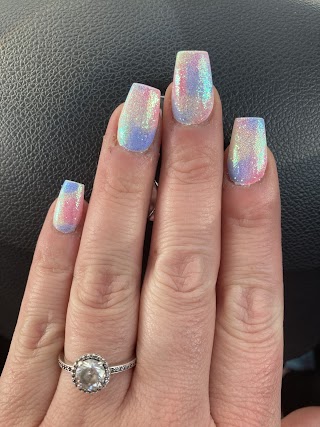 Aquarius Nails