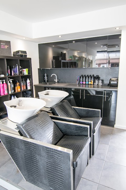 Samuel Peter Hairdressing