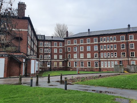 North Manchester General Hospital