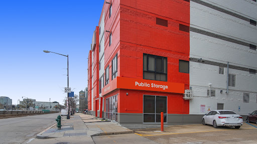 Public Storage